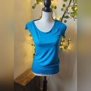 Mudd y2k blue short sleeve blouse shirt small with wide elastic bottom